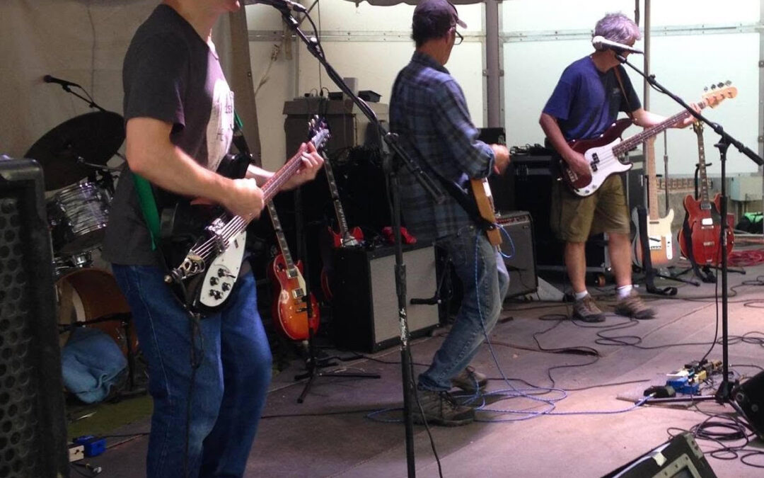 Live music by The MisAdventures